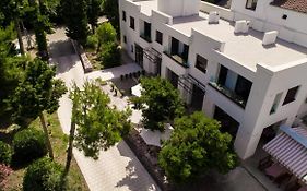 Zia Apartments